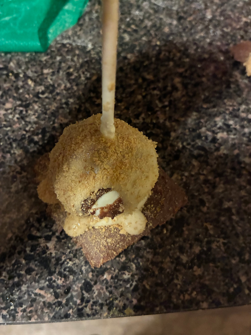S’mores Cakepop